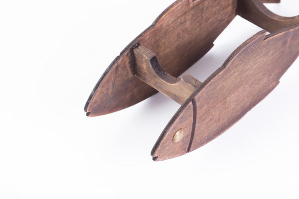 Wooden Fish Shaped Vintage Decorative Single Bottle Wine Holder QI003660-Wine Bottle Holders-The Wine Cooler Club