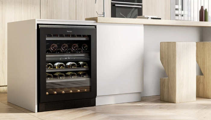 Keep Cool with the Wine Cooler Club