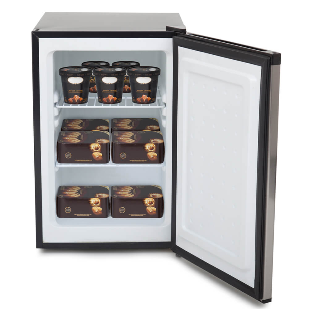 Whynter Compact Freezer / Refrigerators Stainless Steel Upright Freezer with Lock
