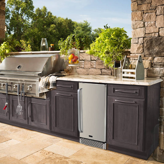 Whynter Refrigerators Whynter BOR-326FS Energy Star Stainless Steel 3.2 cu. ft. Indoor/Outdoor Beverage Refrigerator